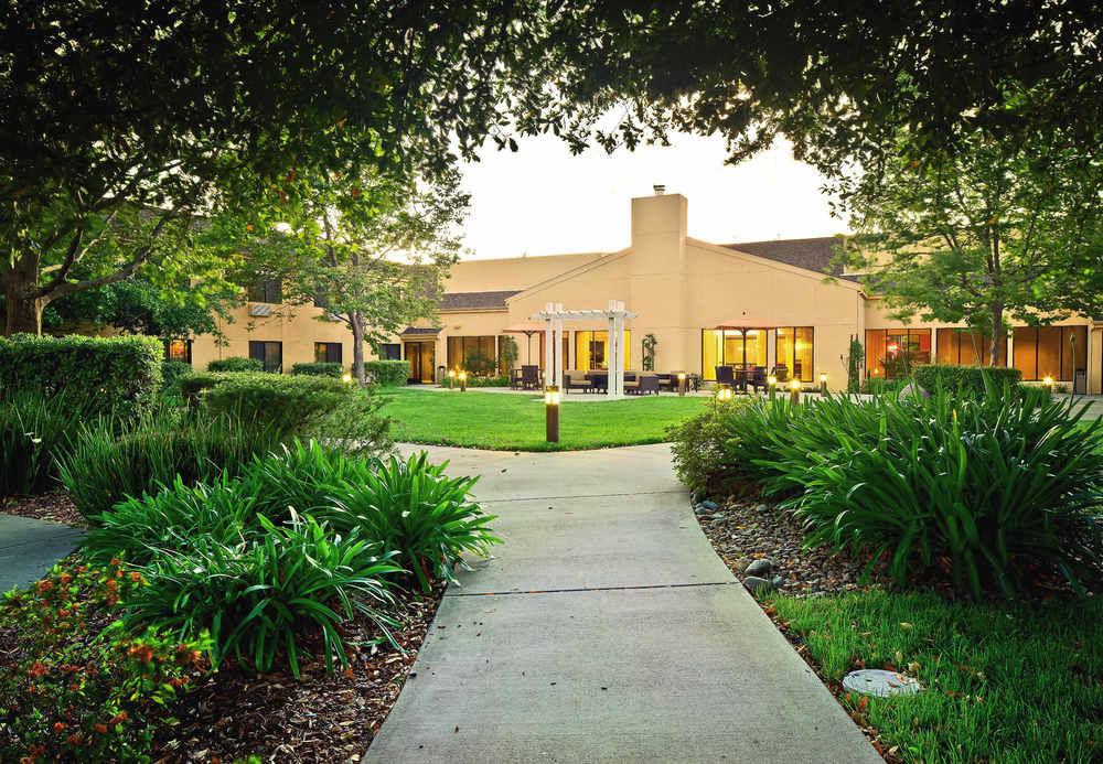 Courtyard By Marriott Vacaville Luaran gambar