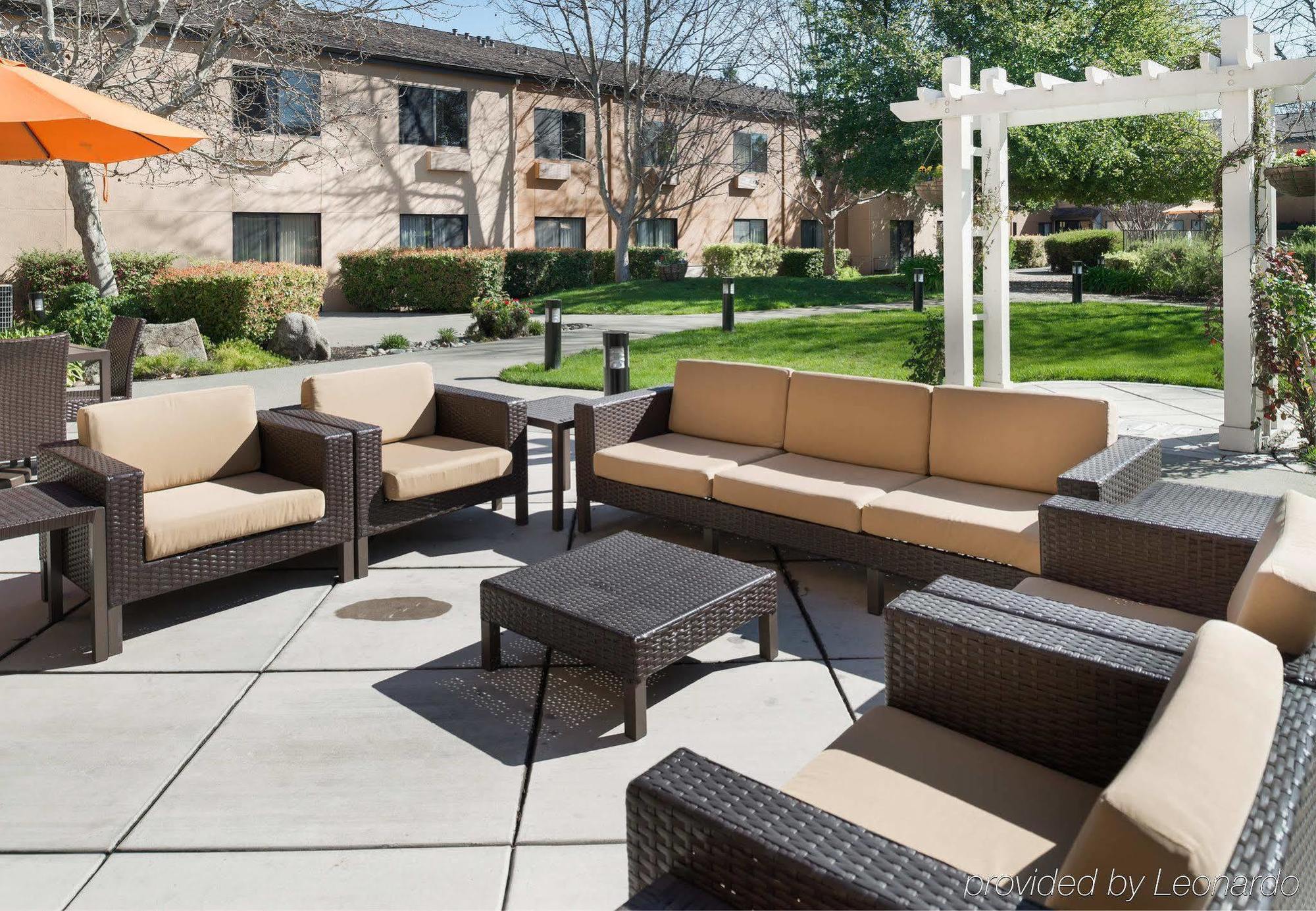 Courtyard By Marriott Vacaville Luaran gambar