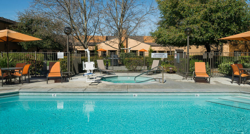 Courtyard By Marriott Vacaville Luaran gambar